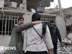 “E se rimanessero delle rovine?”: I dubbi si insinuano tra gli iraniani che hanno sostenuto la guerra