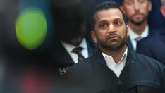 Trump si impegna a “vendicare” i militari americani caduti mentre le tensioni con l’Iran si intensificano