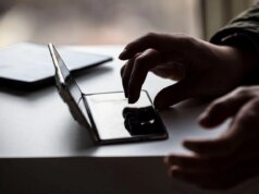 Non vedo l’ora che arrivino i telefoni GrapheneOS di Motorola: perché sono una vittoria per la privateness e l’open supply