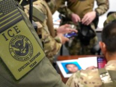 Gli hacktivisti affermano di aver violato la Homeland Safety per rilasciare i dati dei contratti ICE