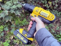 Consiglio a tutti questo set di utensili elettrici a batteria DeWalt più venduto ed è scontato quasi del 50%.