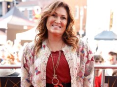 La cantante nation Jo Dee Messina critica l’etichetta di Nashville per il rifiuto “troppo grasso”.