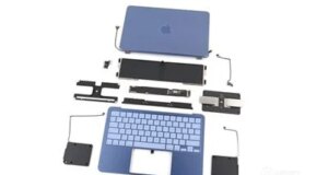 Smontaggio iFixit: MacBook Neo ha la batteria per Mac più accessibile da oltre un decennio