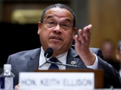 Il Minnesota, afflitto da frodi, fa causa all’amministratore di Trump per aver trattenuto 243 milioni di dollari in pagamenti Medicaid