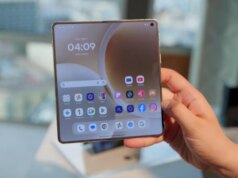 L’imminente Razr Fold di Motorola abbina una batteria enorme a un design elegante