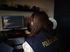 La polizia statunitense e quella europea hanno chiuso LeakBase, un sito accusato di condividere password rubate e strumenti di hacking