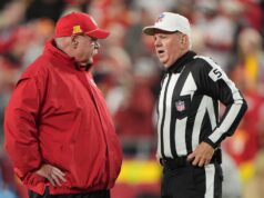 La NFL approva la regola che consente al centro replay di correggere le chiamate di potenziali arbitri sostitutivi
