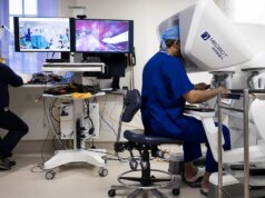 La chirurgia robotica remota rimuove il cancro a 1.500 miglia di distanza