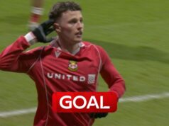 Il Wrexham aumenta le possibilità di spareggio vincendo sullo Swansea