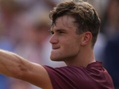 Draper inizia la difesa del titolo di Indian Wells con una vittoria in tre set