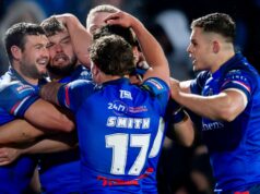 Wakefield ha battuto il Leeds nella Problem Cup dopo un’interruzione di corrente mentre vince anche il Wigan