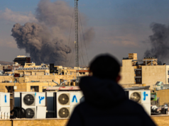 Il blitz USA-Israele paralizza l’Iran mentre lo spazio aereo incontrastato si avvicina e aumentano i titoli dei giornali