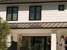 Una donna della Florida sospettata della sparatoria nella casa di Rihanna a Beverly Hills dovrà affrontare accuse