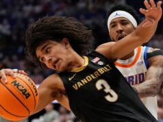 Il numero 22 Vanderbilt chiude il numero 4 della Florida per raggiungere la finale del torneo SEC